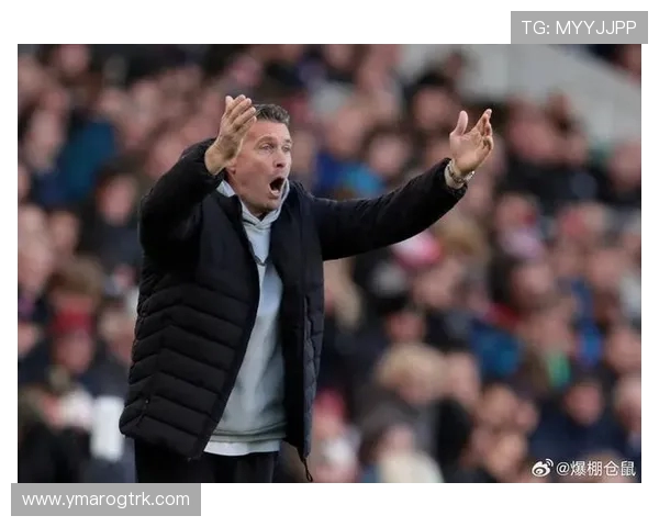 米堡官宣爱德华兹出任新帅 签约三年开启重建征程