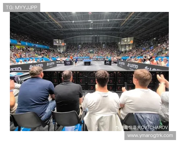 雨果夺冠夜见证传奇谢幕：与波尔合照，荣幸之至！(3)